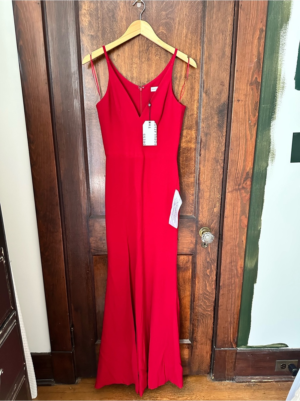 NWT [dress the population] iris crepe slit gown
